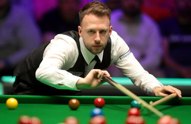 高开低走 高开低走