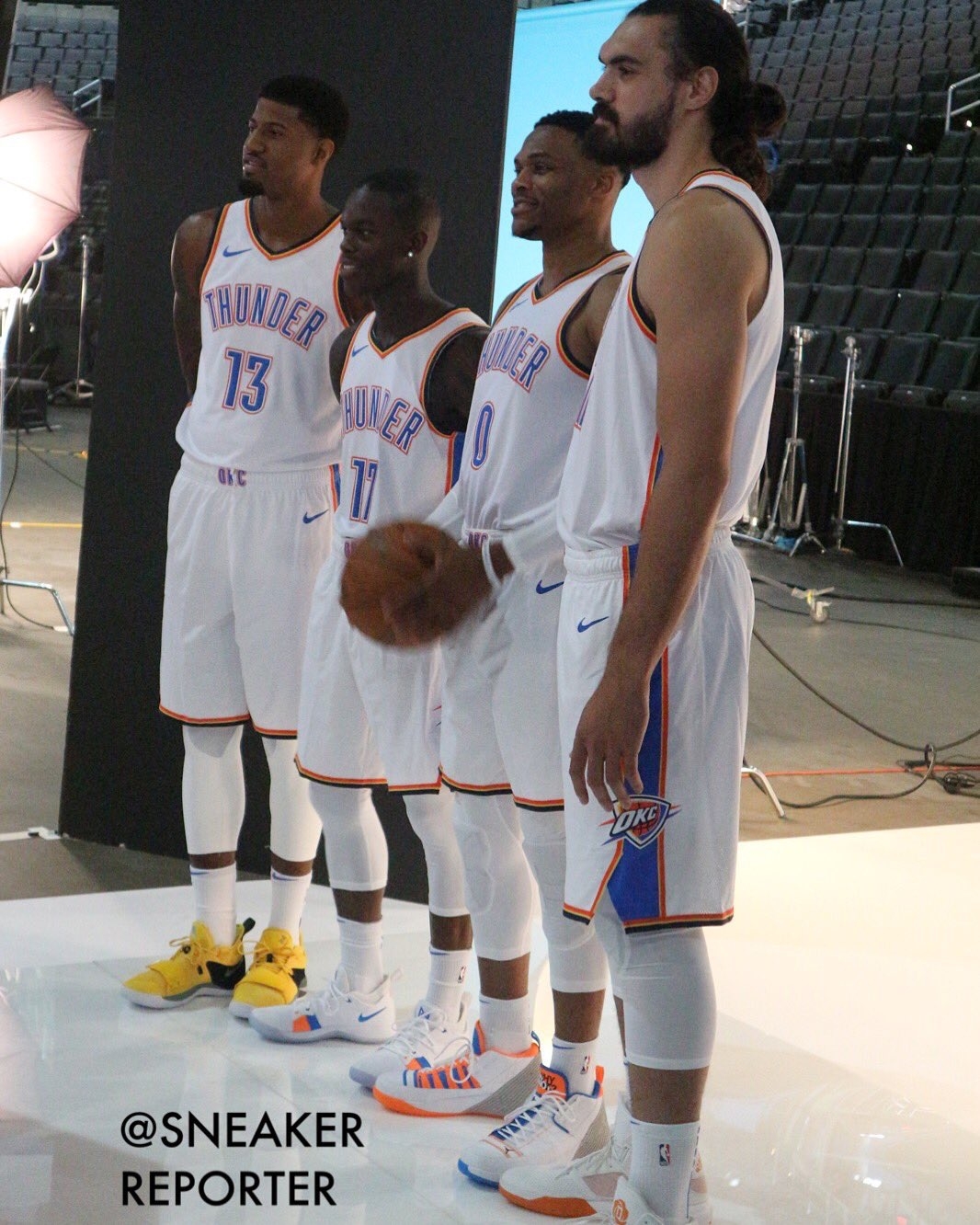 半个中卫 半个中卫